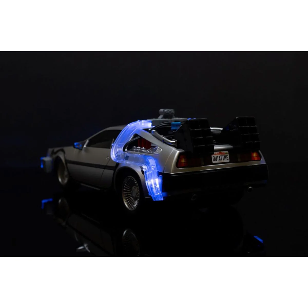 Back to the Future DeLorean 1:16 Scale Remote Control Model Car - Image 7