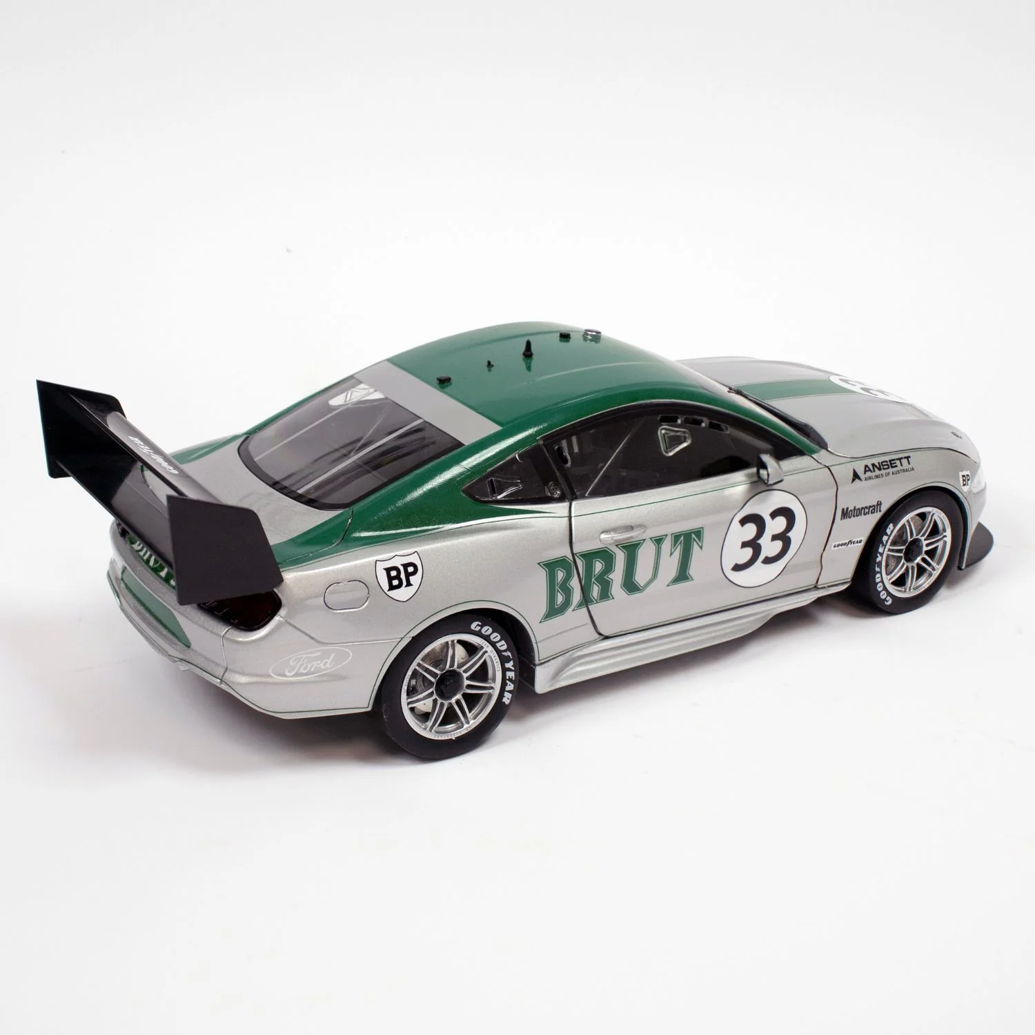 FORD MUSTANG - ALLAN MOFFAT RACING - ALLAN MOFFAT #33 - 1969 BRUT TRANS AM BOSS 302 - 1973 RETRO LIVERY - 1:43 Scale Diecast Model Car - Image 2