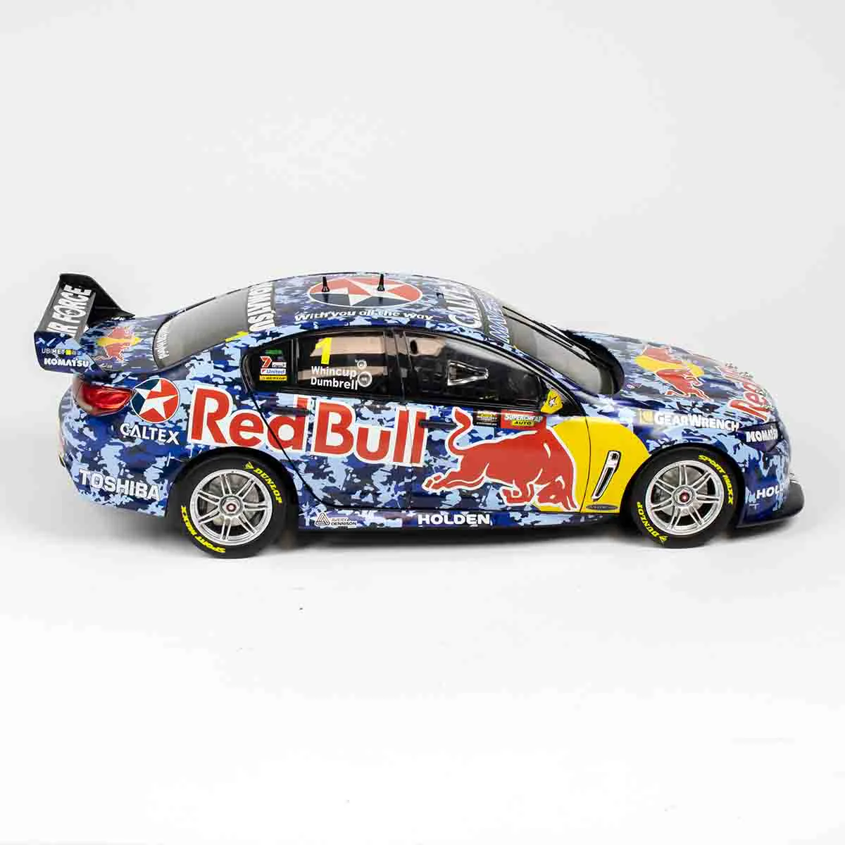 HOLDEN VF COMMODORE - RED BULL RACING #1 - WHINCUP/DUMBRELL - 2014 BATHURST 1000 AIR FORCE LIVERY - 1:18 Scale Diecast Model Car - Image 7
