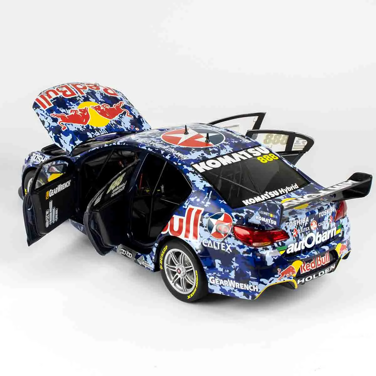 HOLDEN VF COMMODORE - RED BULL RACING #888 - LOWNDES/RICHARDS - 2014 BATHURST 1000 AIR FORCE LIVERY - 1:18 Scale Diecast Model Car - Image 3