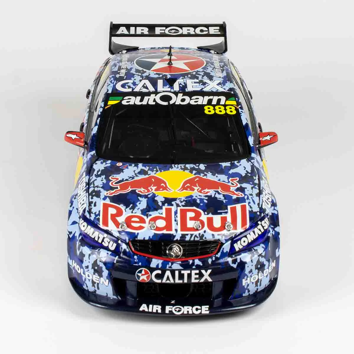 HOLDEN VF COMMODORE - RED BULL RACING #888 - LOWNDES/RICHARDS - 2014 BATHURST 1000 AIR FORCE LIVERY - 1:43 Scale Diecast Model Car - Image 5