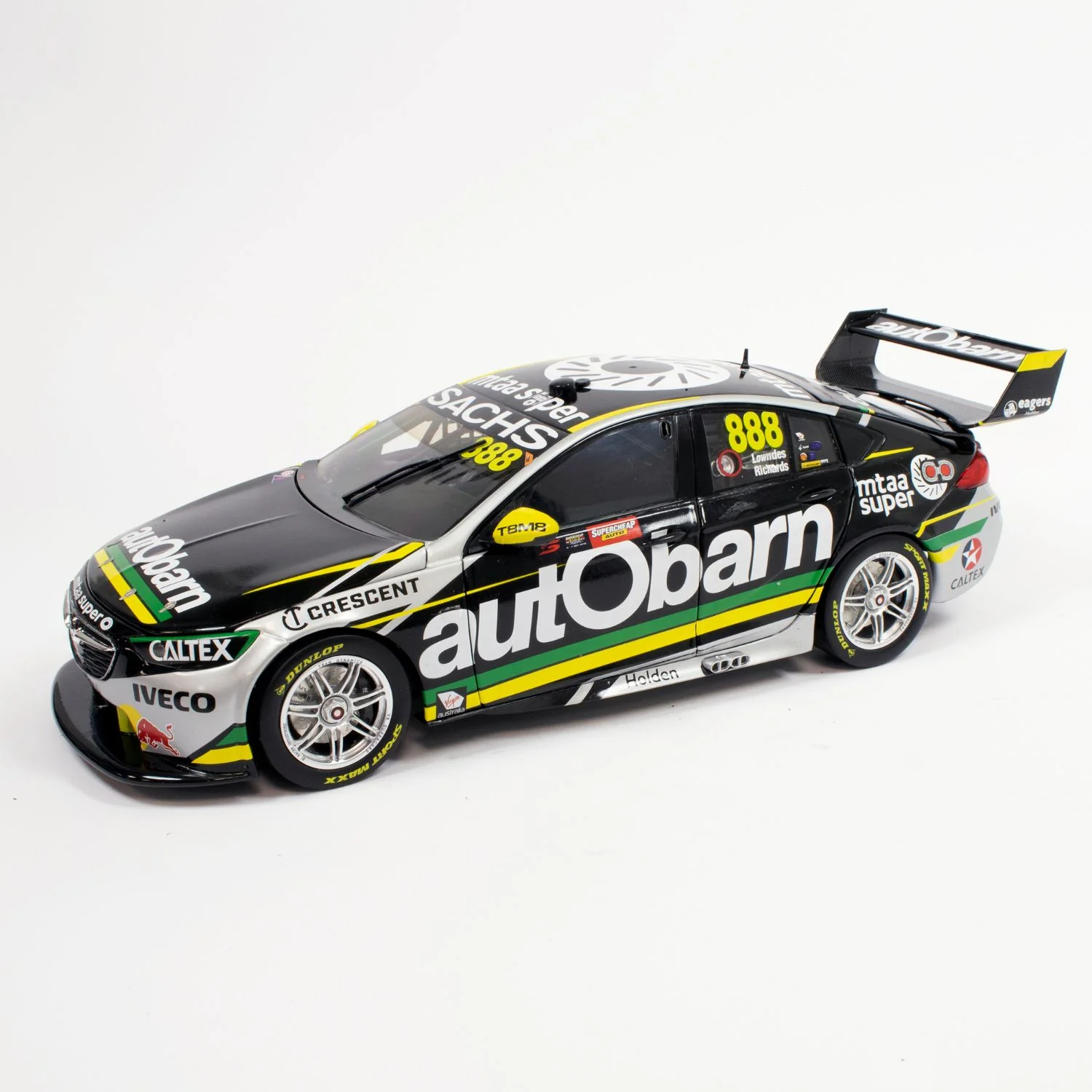 HOLDEN ZB COMMODORE - AUTOBARN LOWNDES RACING - CRAIG LOWNDES/STEVEN RICHARDS #888 - 2018 - BATHURST 1000 - WINNER - 1:18 Scale Diecast Model Car - Image 6