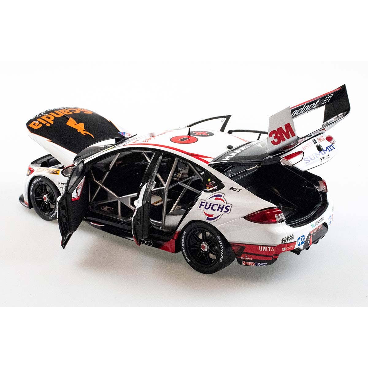 HOLDEN ZB COMMODORE - BJR - ANDRE HEIMGARTNER #8 R&J Batteries/Scandia - 2022 Bunnings Trade Perth Supernight Race 11 3RD PLACE - 1:18 Scale Diecast Model Car - Image 6