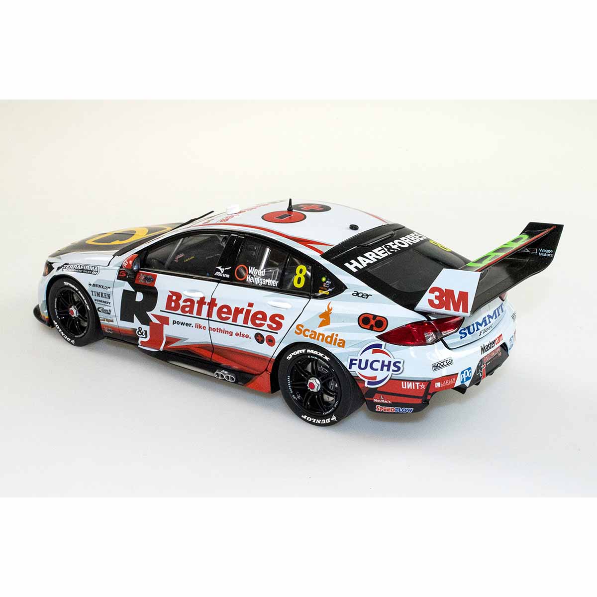 HOLDEN ZB COMMODORE - BJR - HEIMGARTNER/WOOD #8 - R&J Batteries - 2022 Bathurst 1000 - 1:18 Scale Diecast Model Car - Image 5