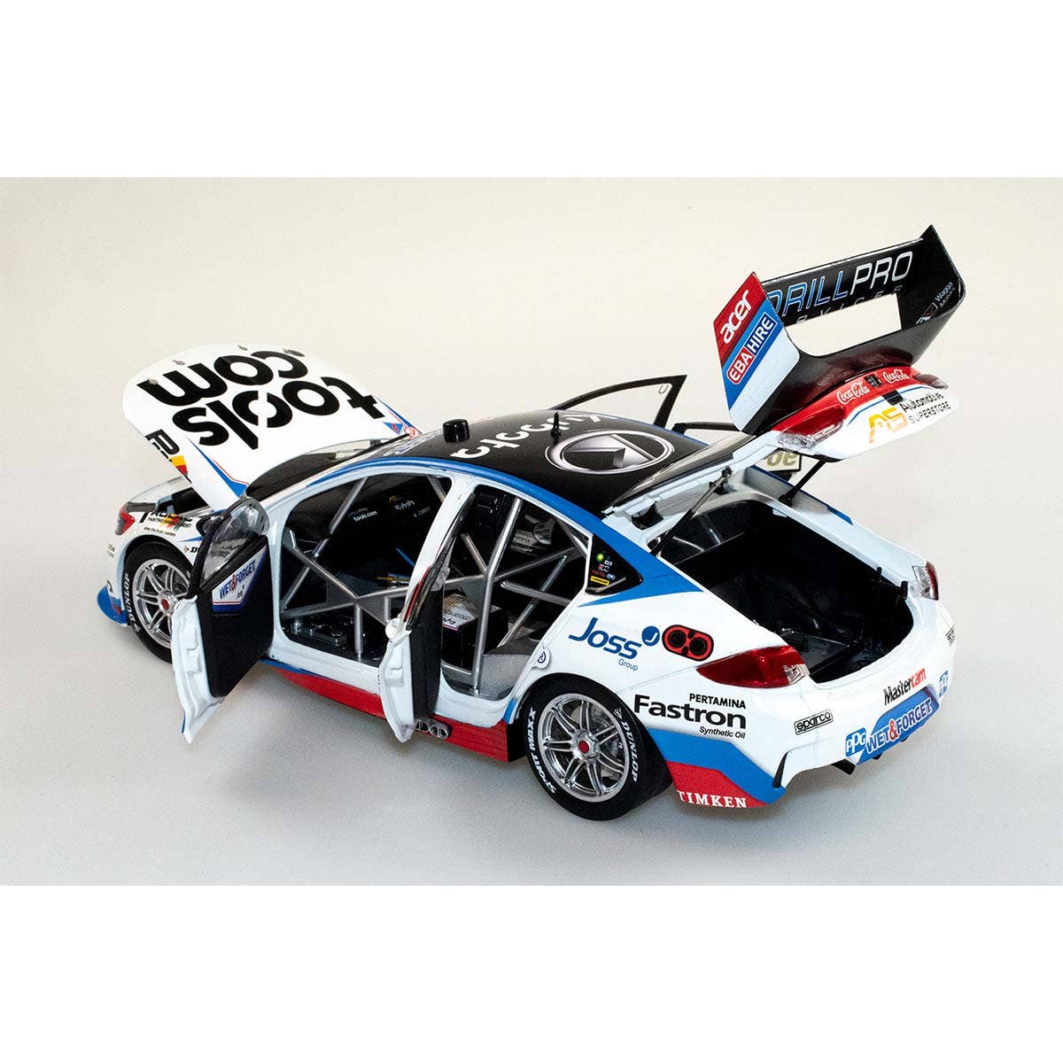 HOLDEN ZB COMMODORE - BJR - JONES/BOYS #96 - 2022 Bathurst 1000 - 1:18 Scale Diecast Model Car - Image 7