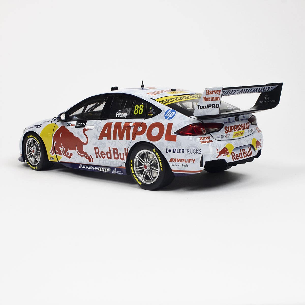 HOLDEN ZB COMMODORE - RED BULL AMPOL RACING - FEENEY #88 - 2022 VAILO Adelaide 500 Race 34 WINNER (Feeney's 1st Race Win) - 1:18 Scale Diecast Model Car - Image 4