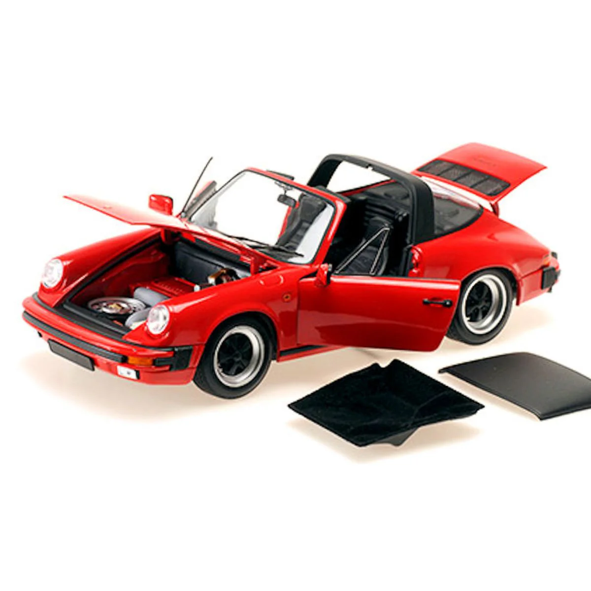 PORSCHE 911 CARRERA TARGA - 1983 - GUARDS - 1:18 Scale Diecast Model Car