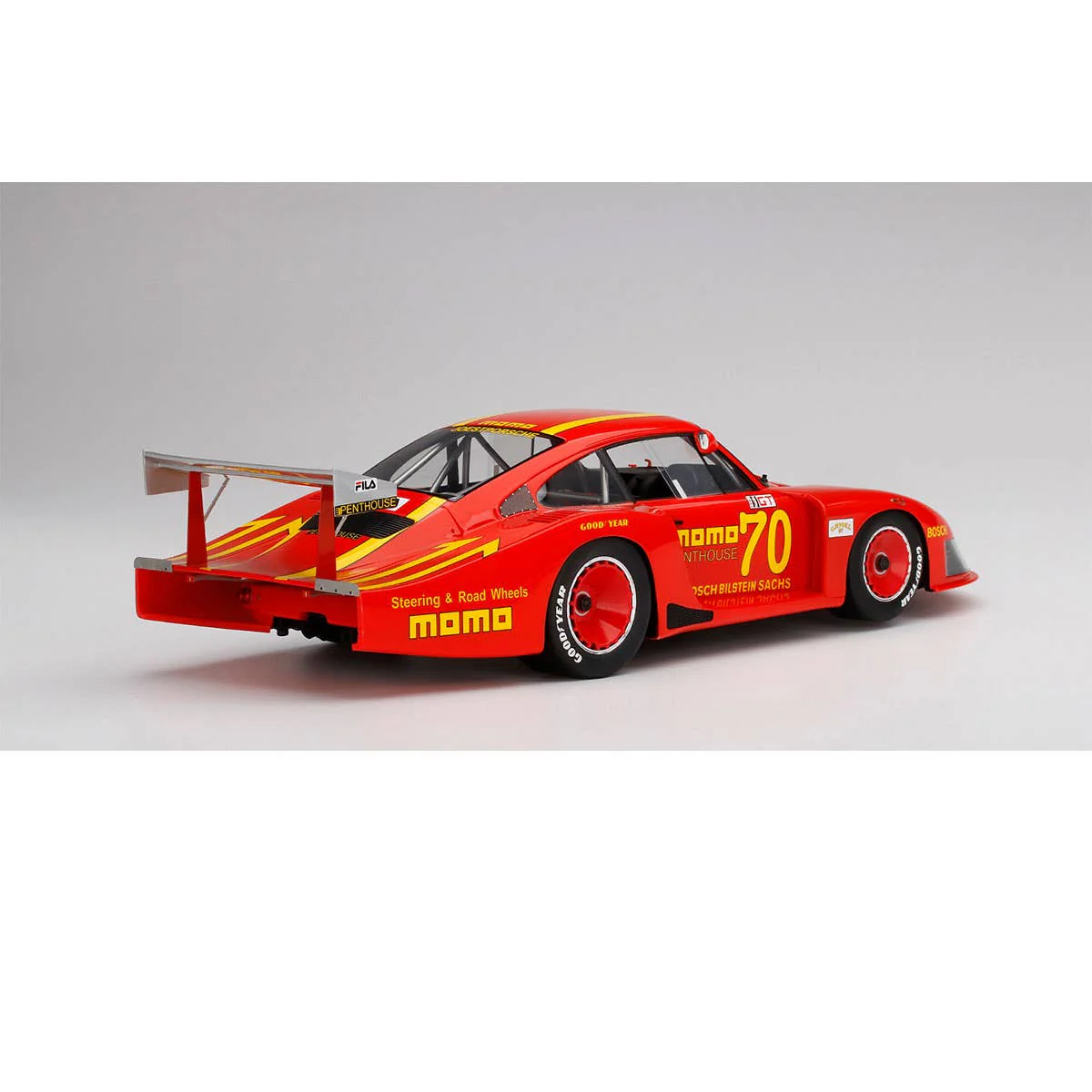 Porsche 935/78 #80 " Moby Dick" momo/PENTHOUSE 1981 DRM Norisring - 1:12 Scale Diecast Model Car - Image 3